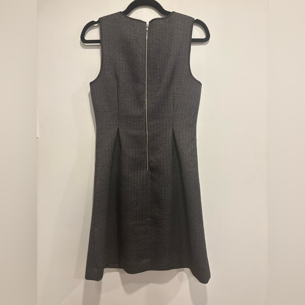 J.Crew Gray Herringbone Sheath Dress | Size 4 | Classic Workwear - Picture 5 of 11